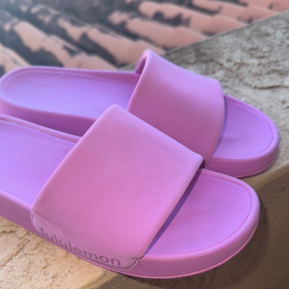 Lululemon Pink Slide Sandals